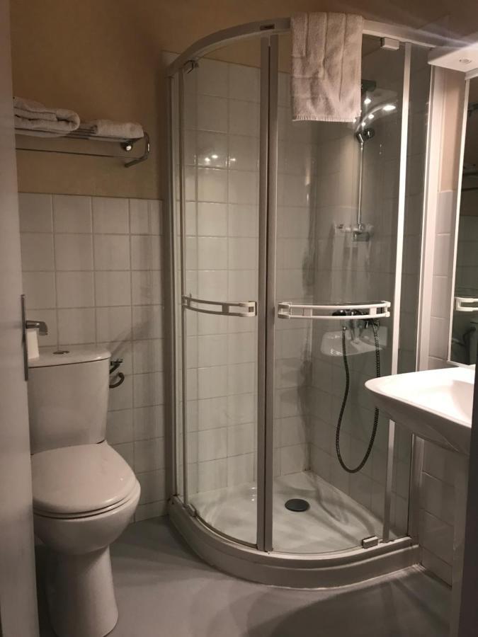 Hotel Du Centre Gueugnon Luaran gambar